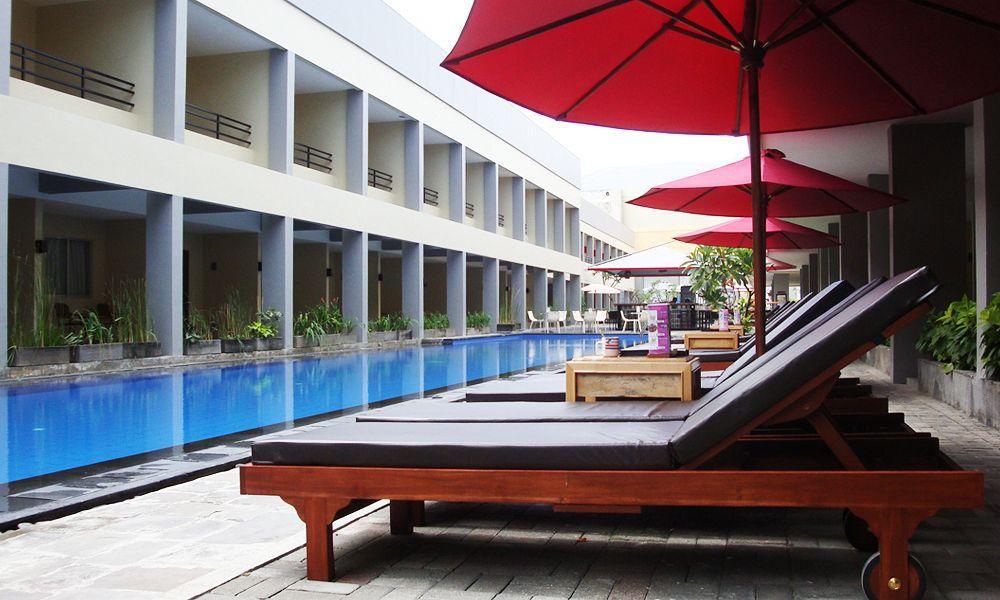 Kuta Station Hotel And Spa Bali Exteriér fotografie