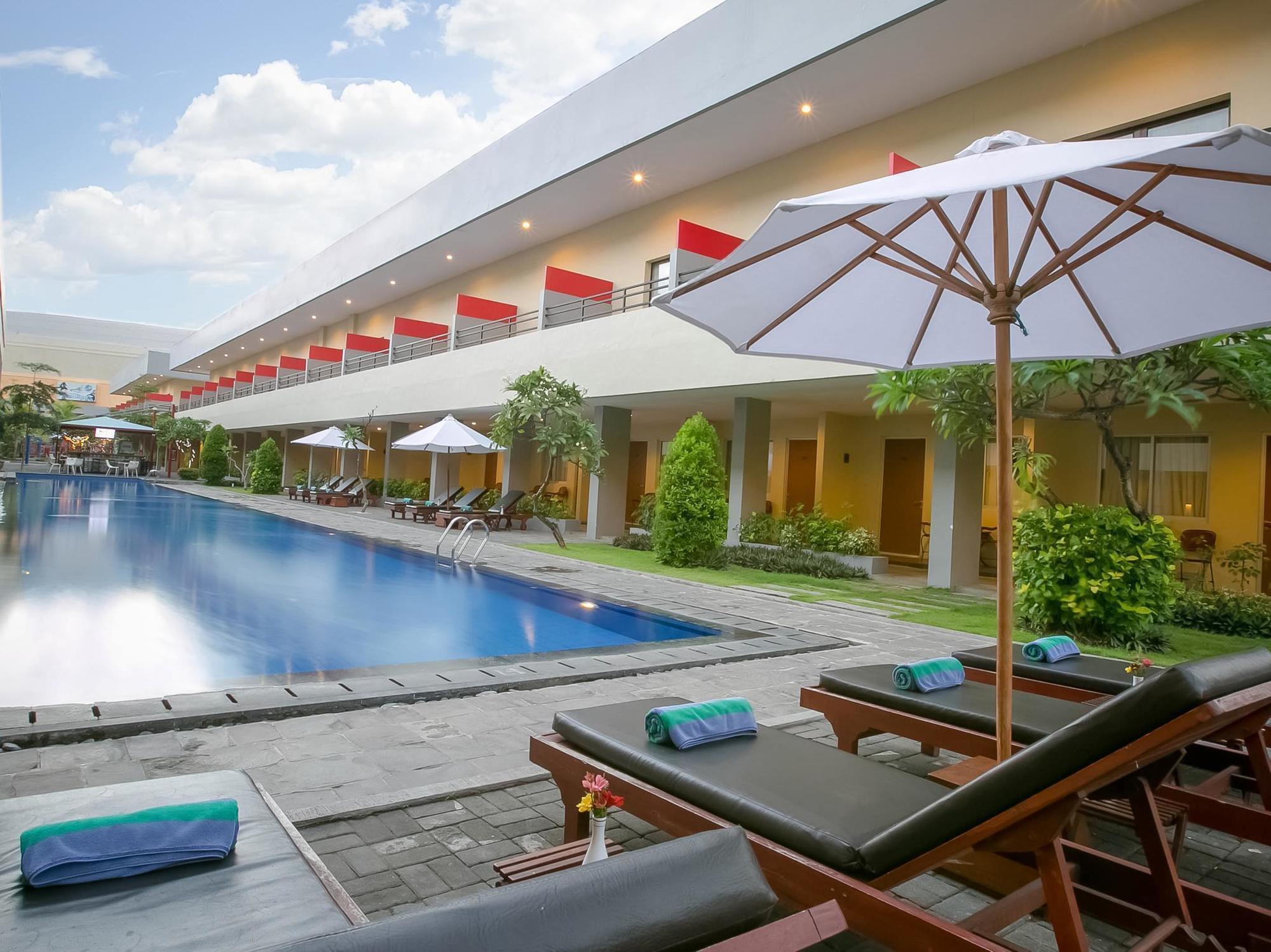 Kuta Station Hotel And Spa Bali Exteriér fotografie