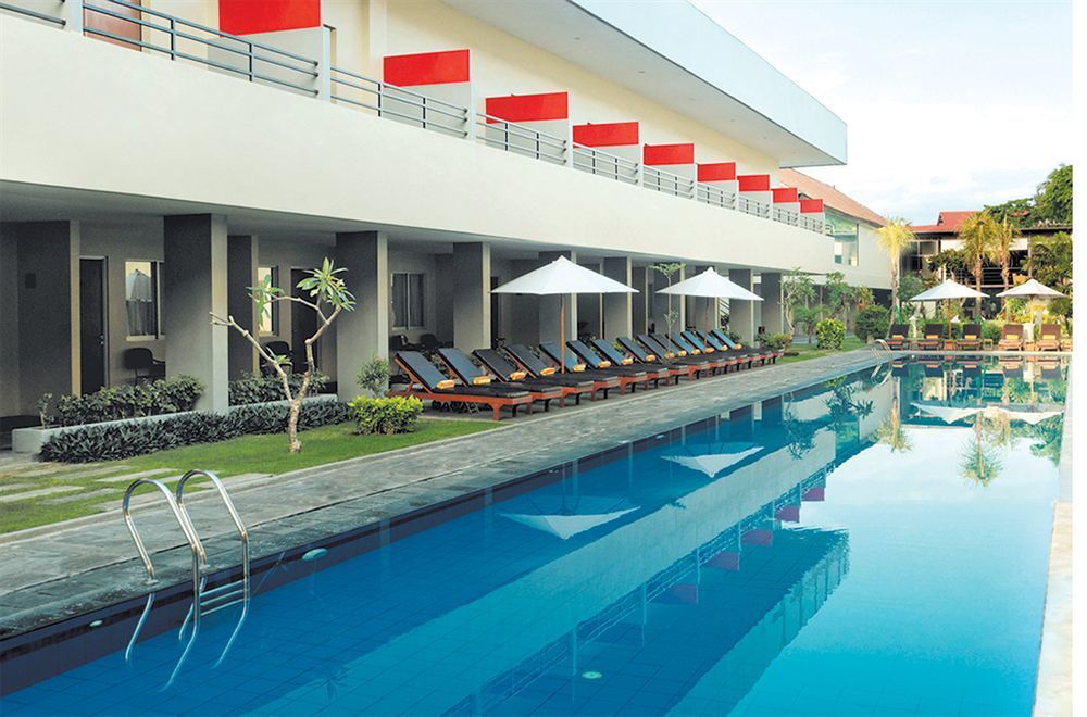Kuta Station Hotel And Spa Bali Exteriér fotografie