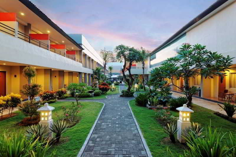 Kuta Station Hotel And Spa Bali Exteriér fotografie