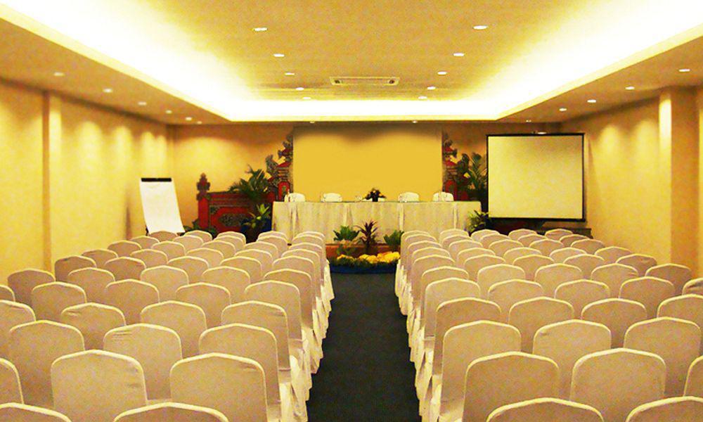 Kuta Station Hotel And Spa Bali Exteriér fotografie